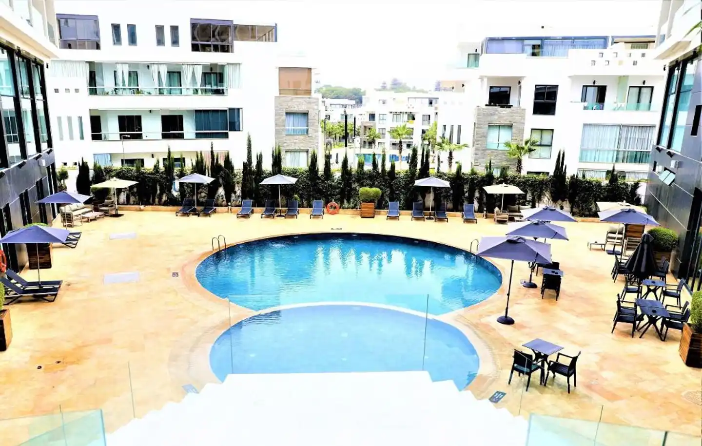 Dominium Hotel Pool