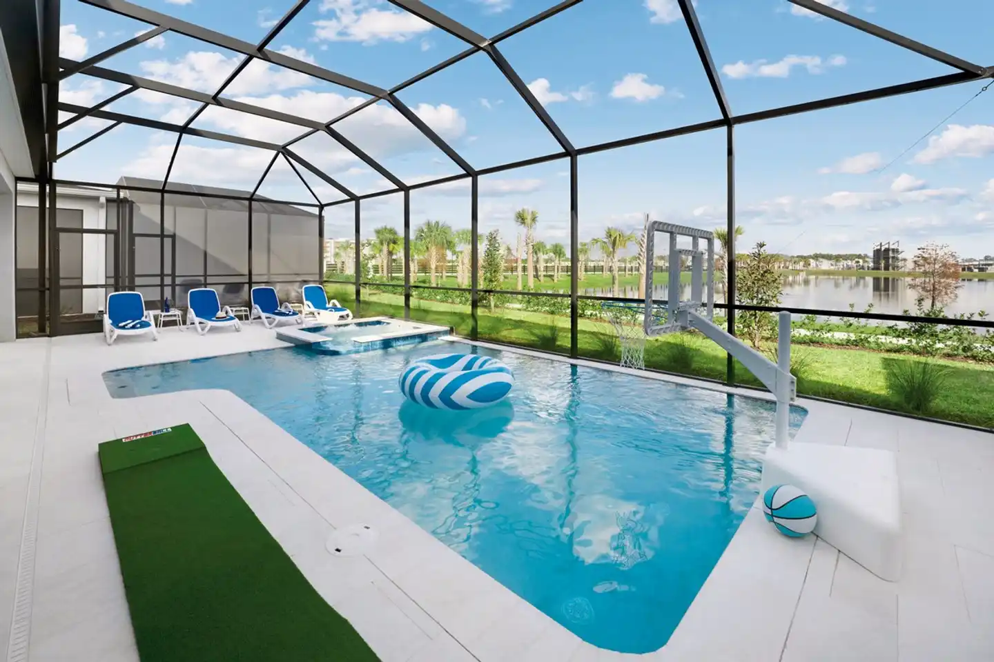 Villatel Orlando Resort Villas Hallenbad