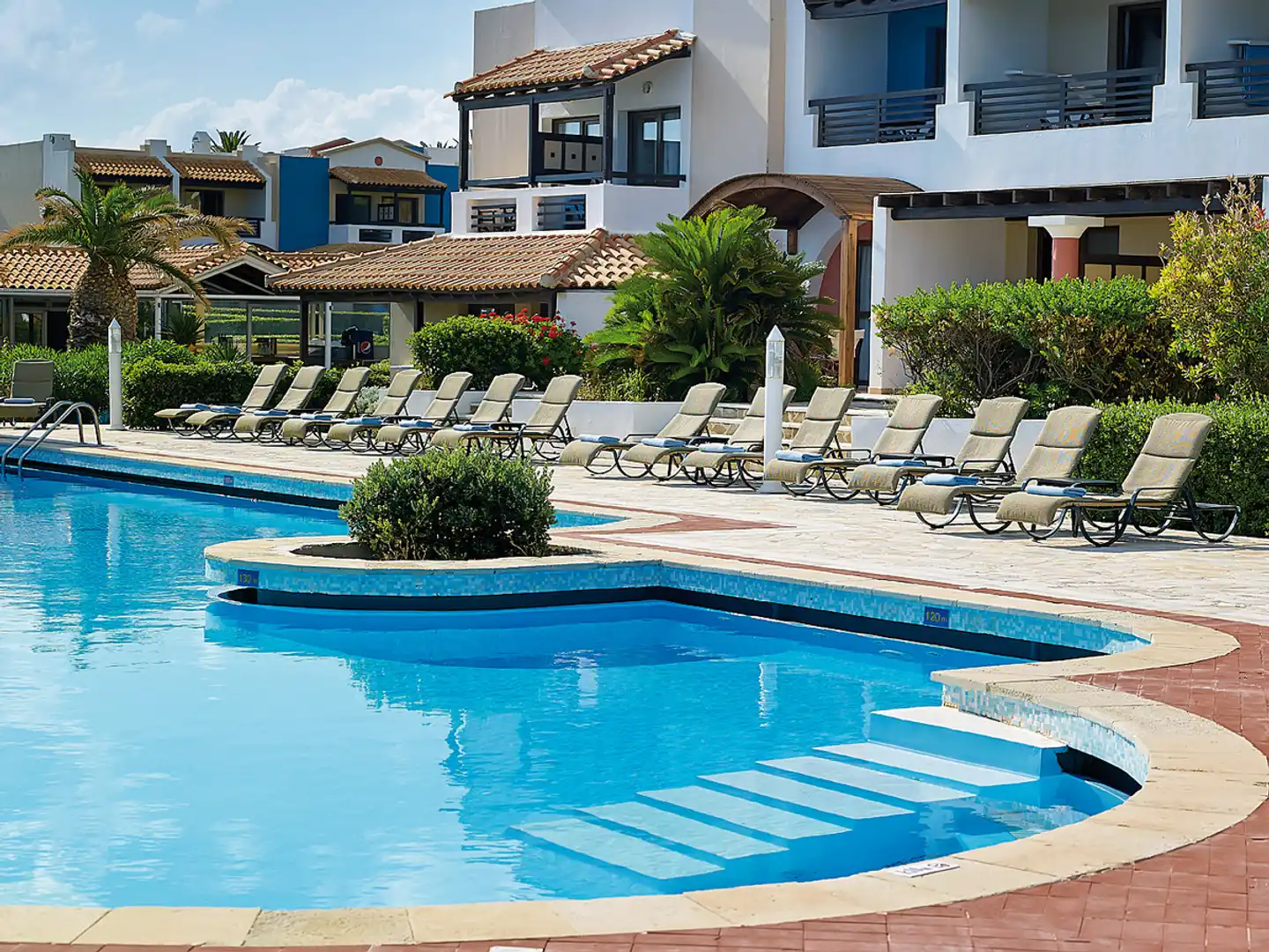 Knossos Royal Resort Pool