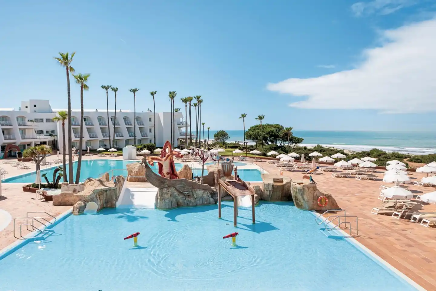 Iberostar Waves Royal Andalus Pool