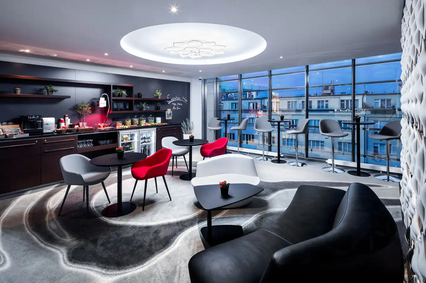 Vienna House by Wyndham Andel's Prague Bar