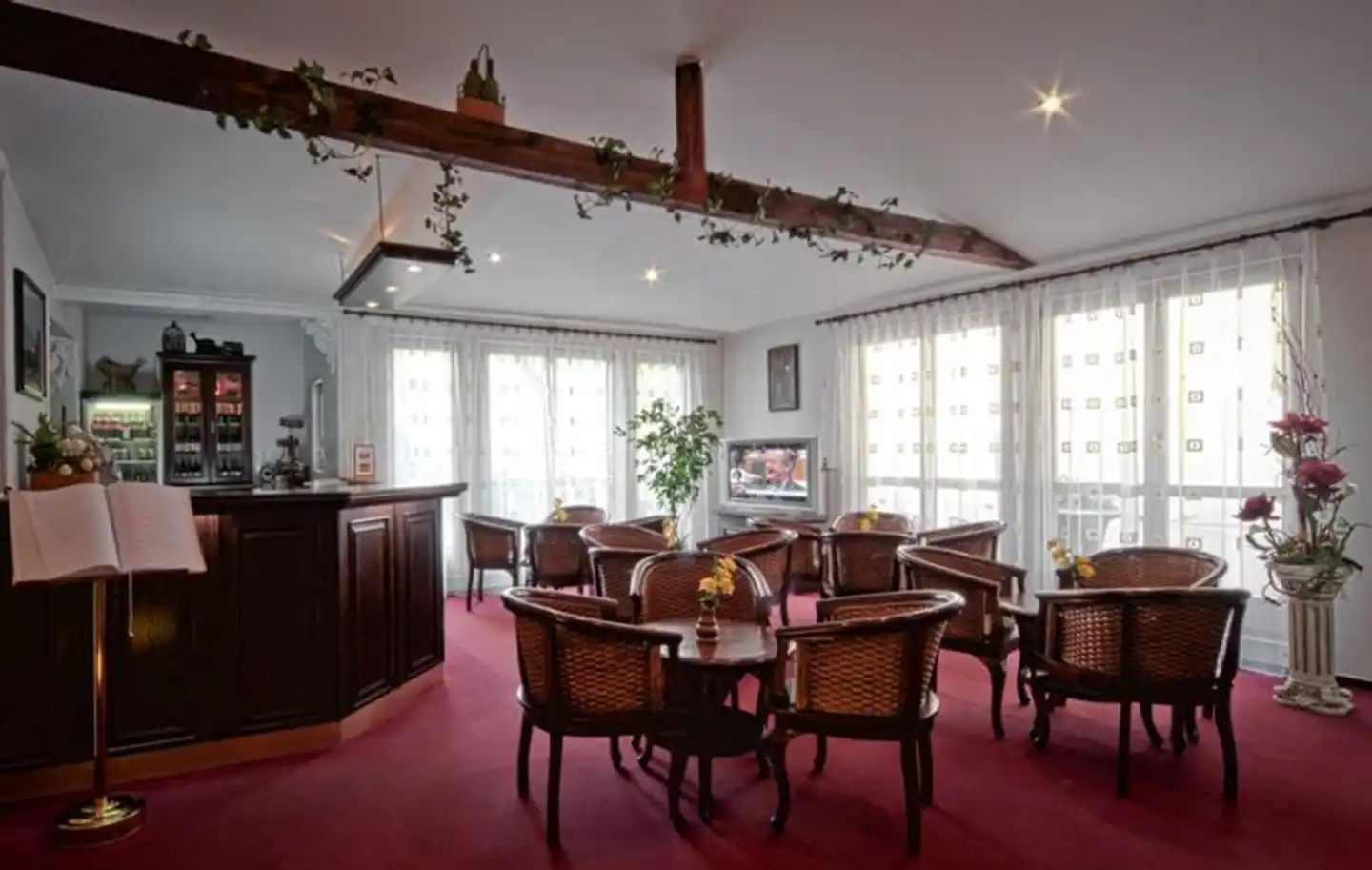 Hotel Atos Lobby