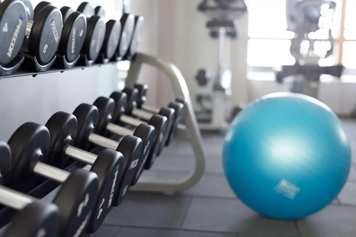 Hilton Helsinki Strand Sport und Entertainment