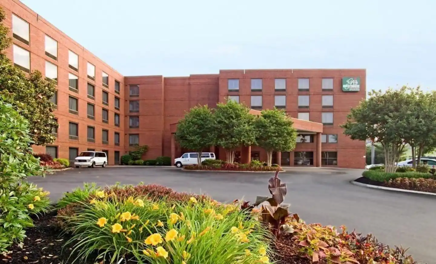 Ramada by Wyndham Nashville/Music Valley Aussenansicht