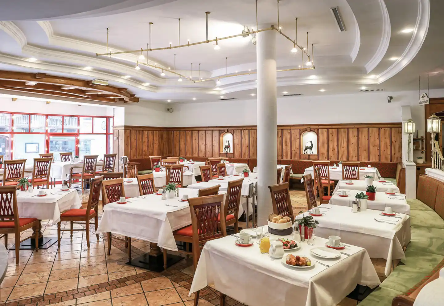 JUFA Alpenhotel Saalbach Restaurant