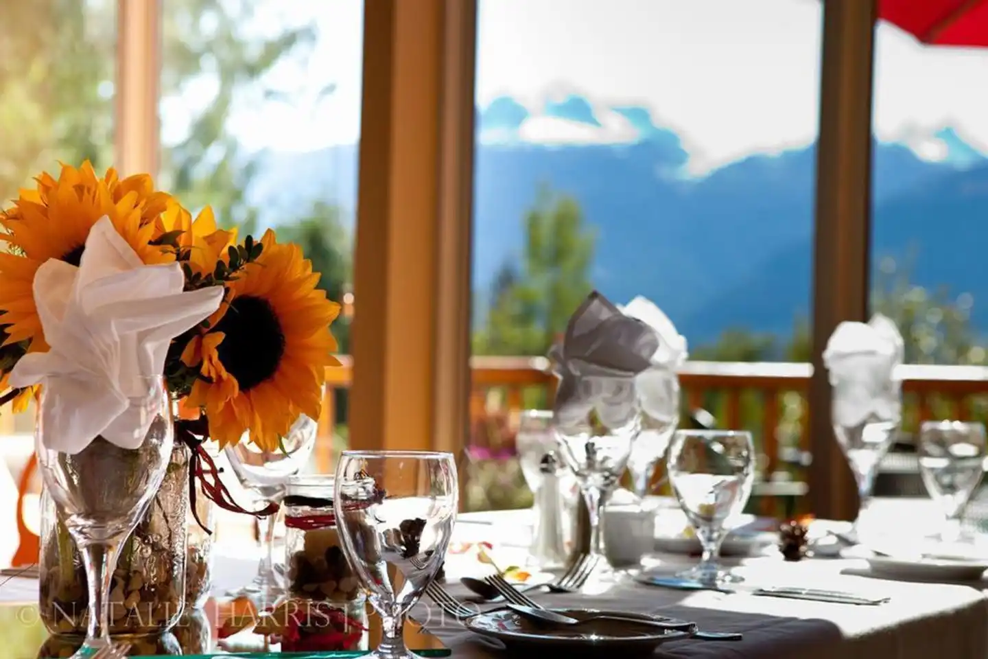 The Hillcrest Hotel - a Coast Resort Restaurant