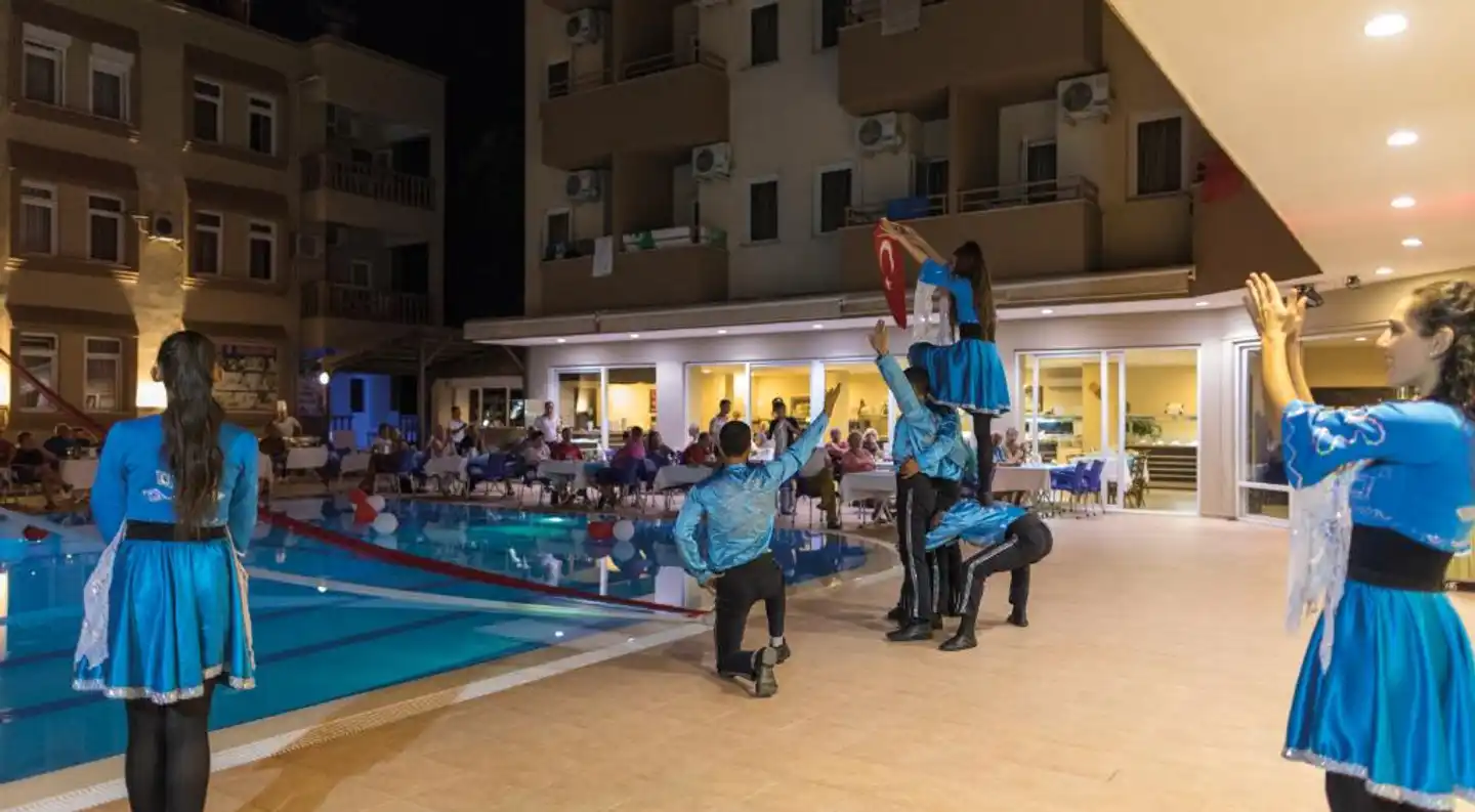 Helios Hotel Sport und Entertainment