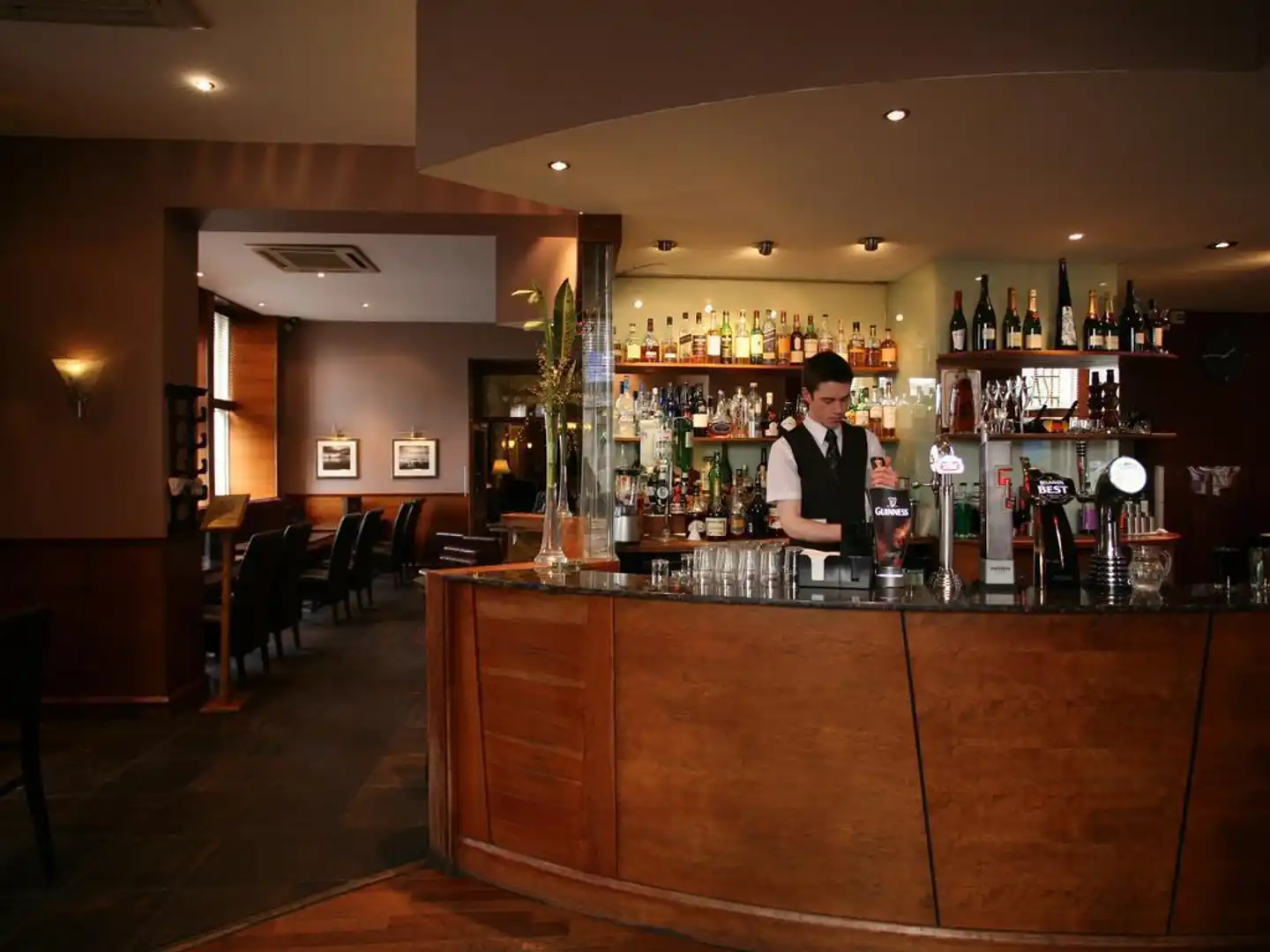 The Royal Highland Bar