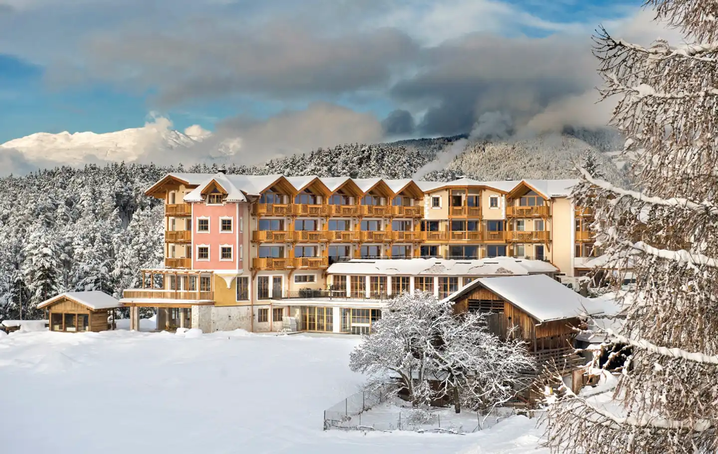 Chalet Tianes Aussenansicht