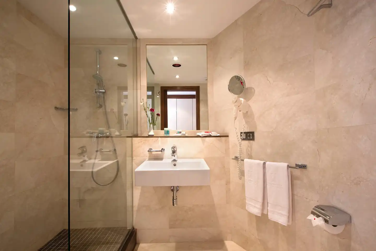Hipotels Cala Millor Park Badezimmer