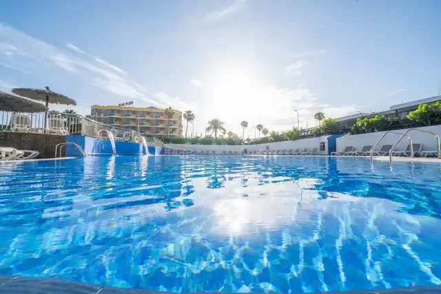 Relaxia Beverly Park POOL