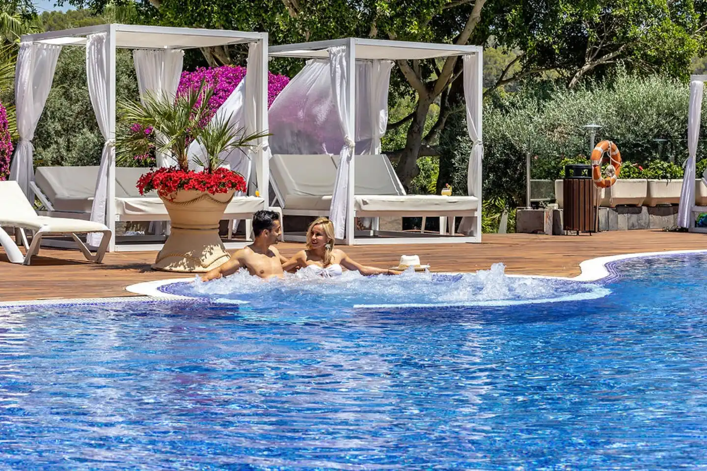 Ona Palmira Paradise Paguera Pool