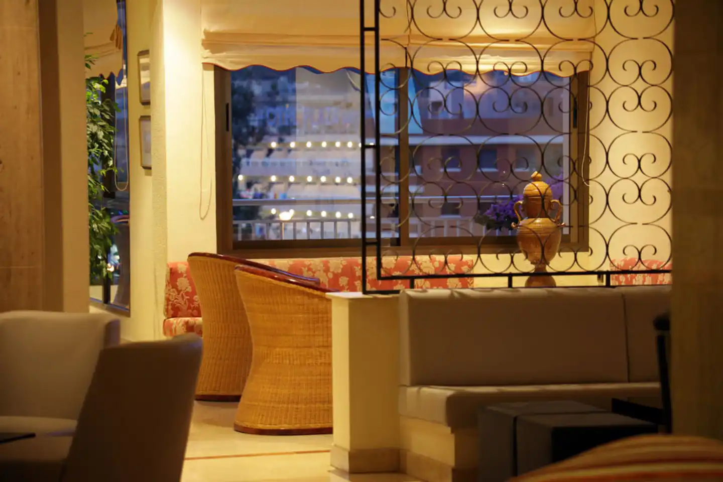 Casablanca Lobby
