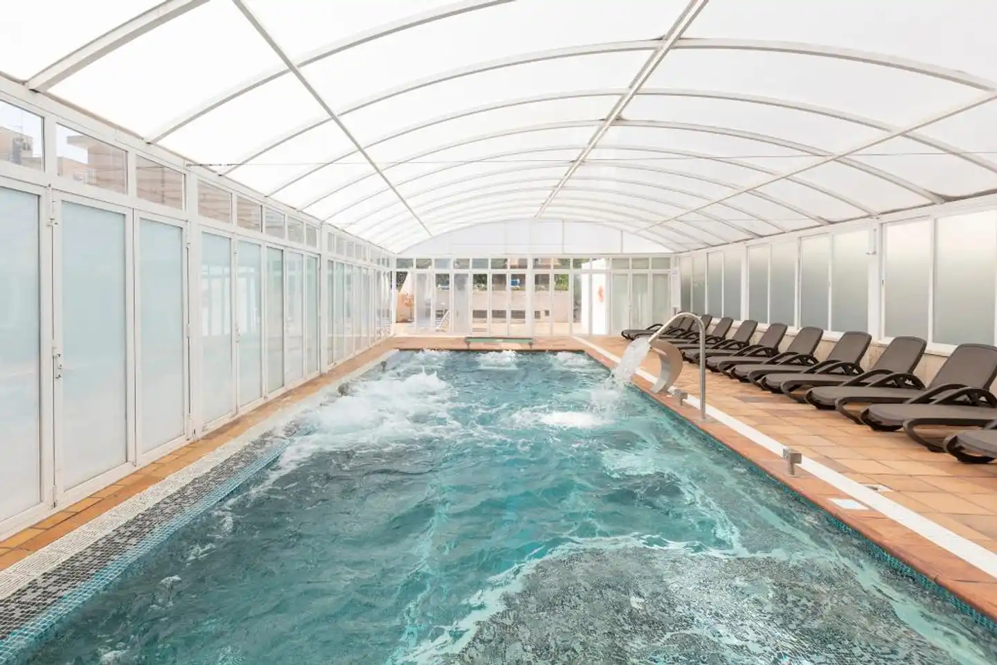 Mar Hotels Paguera & Spa & Apartments Hallenbad