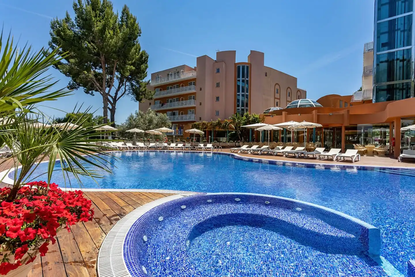 Ona Palmira Paradise Paguera Pool