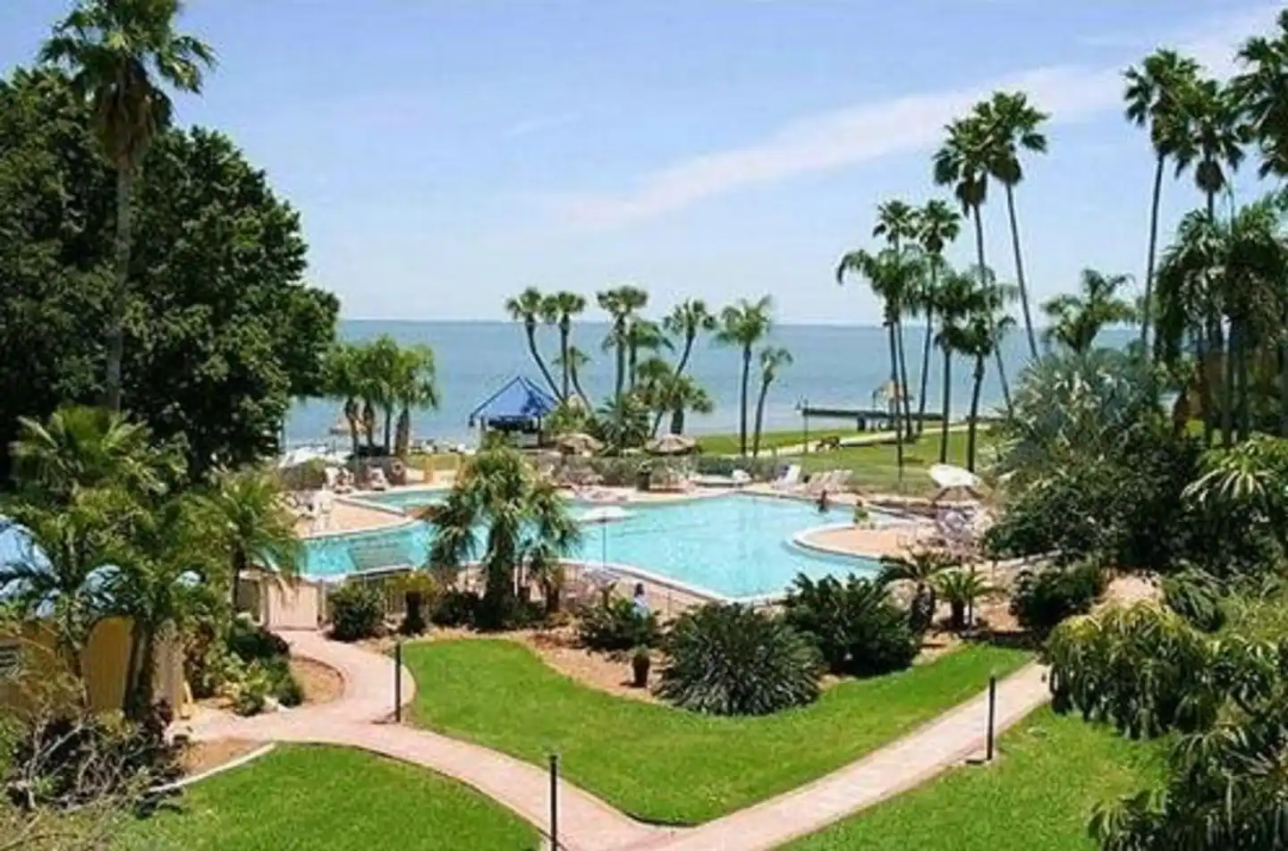 Magnuson Hotel Marina Cove Pool