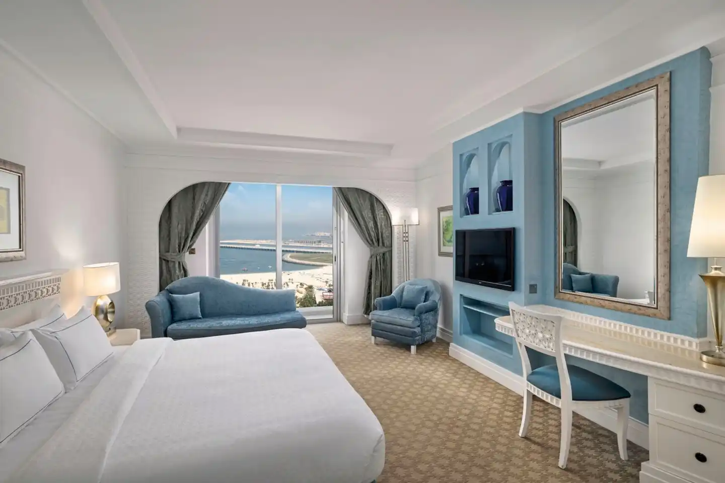 Al Habtoor Grand Resort, Autograph Collection Wohnbeispiel