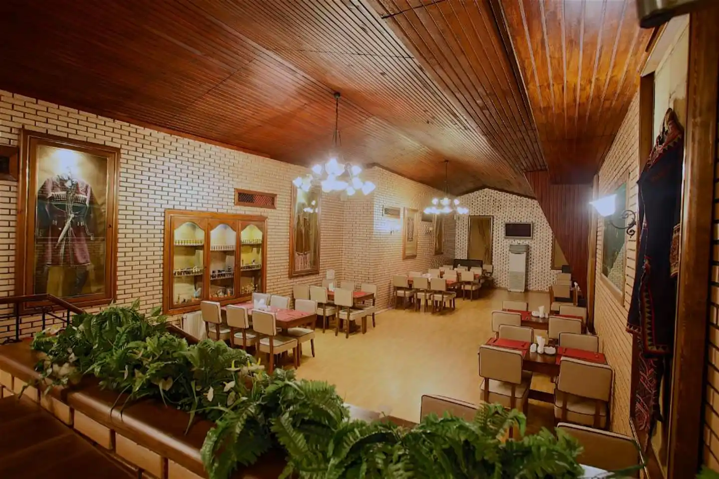 Sed Hotel Lobby