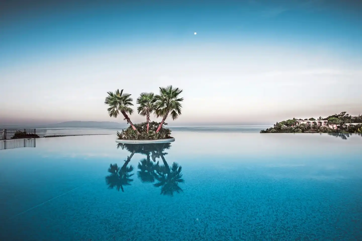 Club Marvy Pool