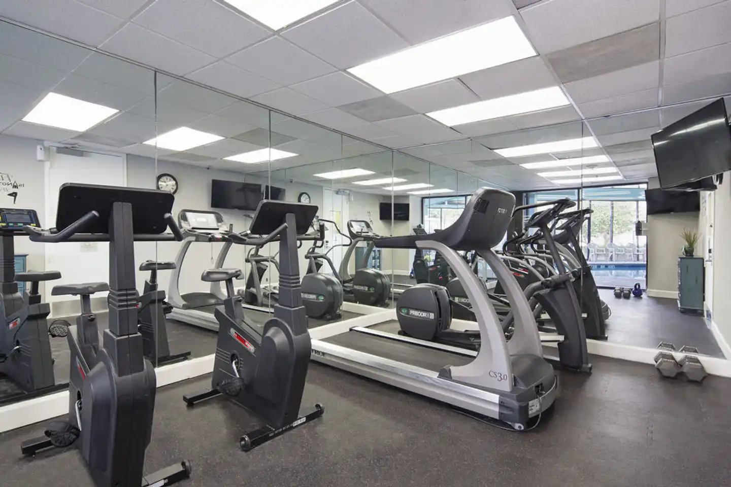 The Enclave Hotel & Suites Sport und Entertainment