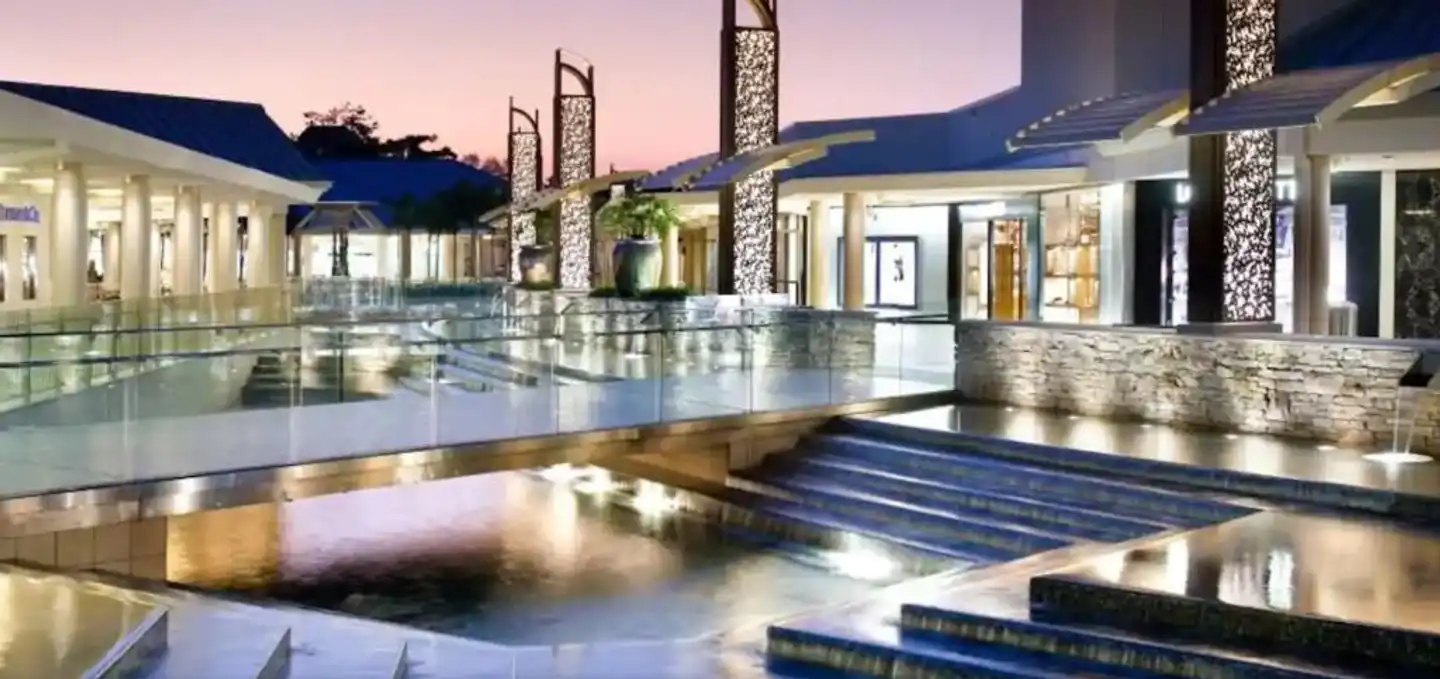 Ramada Naples Pool