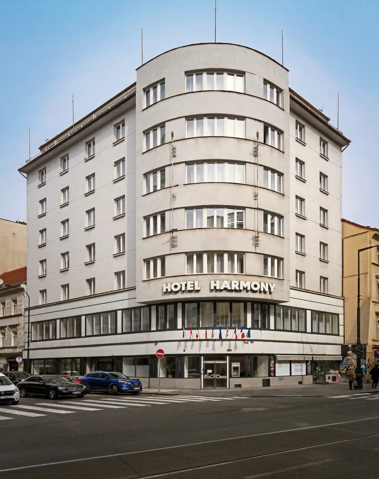 Hotel Harmony Aussenansicht