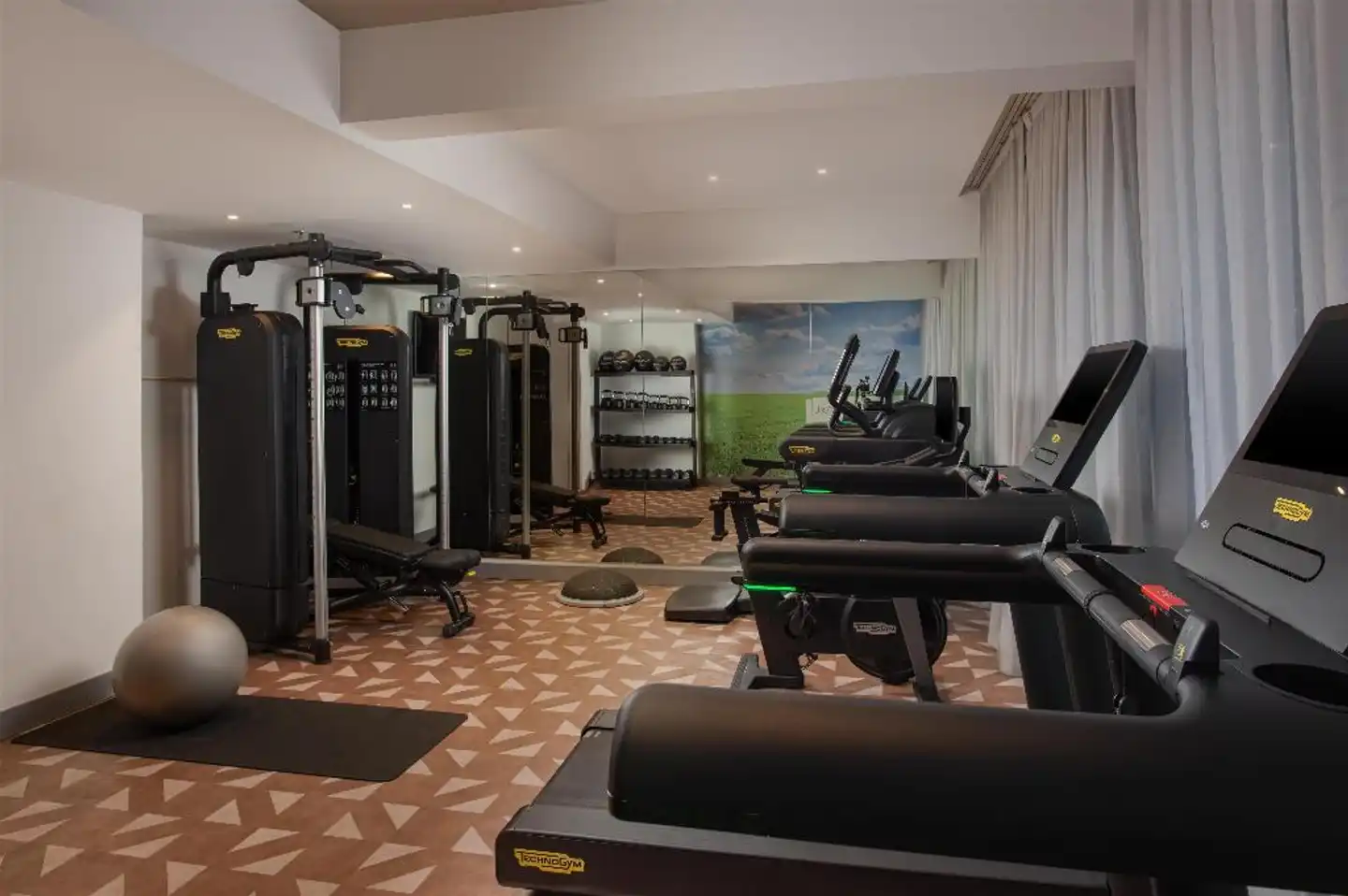 nhow Roma Sport und Entertainment