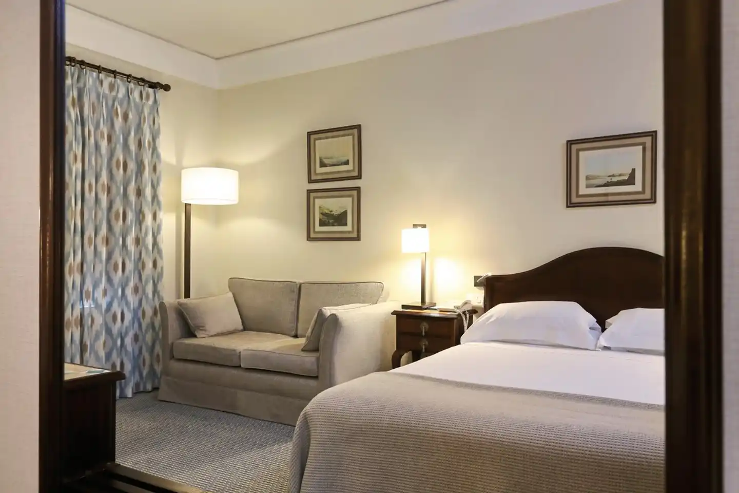 Hotel Lisboa Plaza Wohnbeispiel