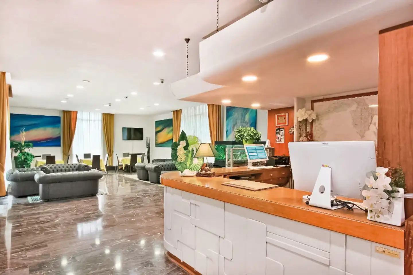 Meridianus Lobby