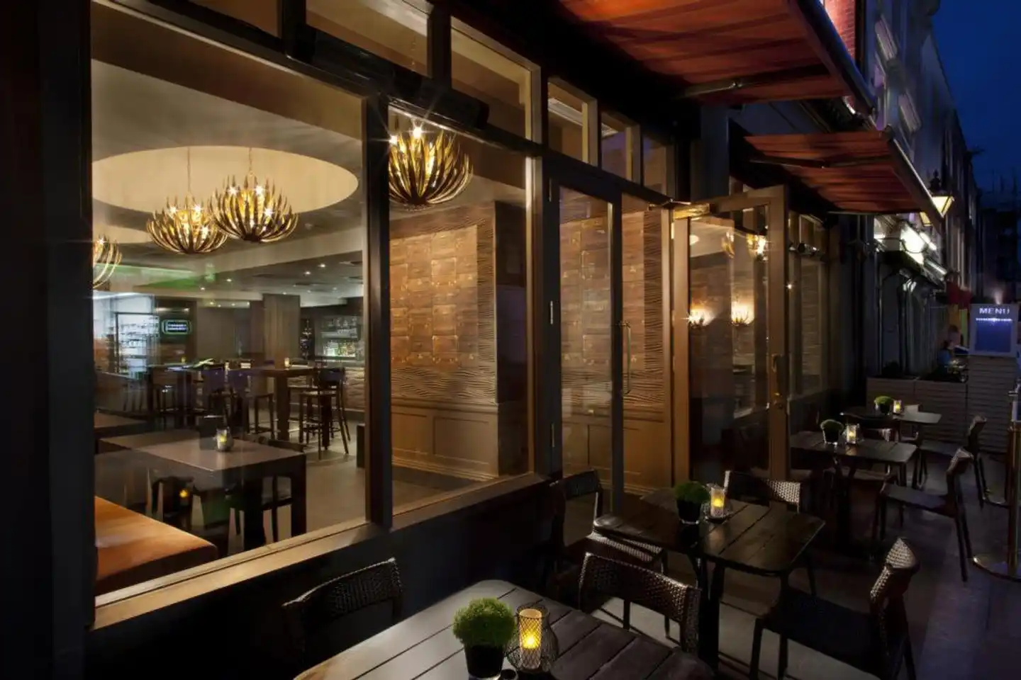 Radisson Blu Edwardian Grafton Hotel Bar