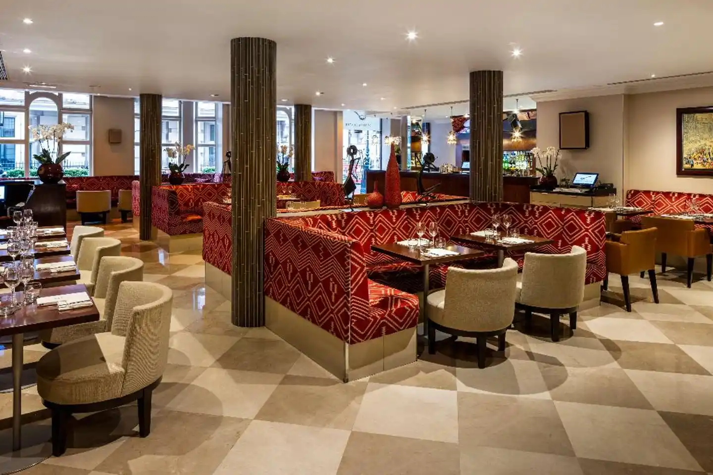 Radisson Blu Edwardian Kenilworth Hotel Bar