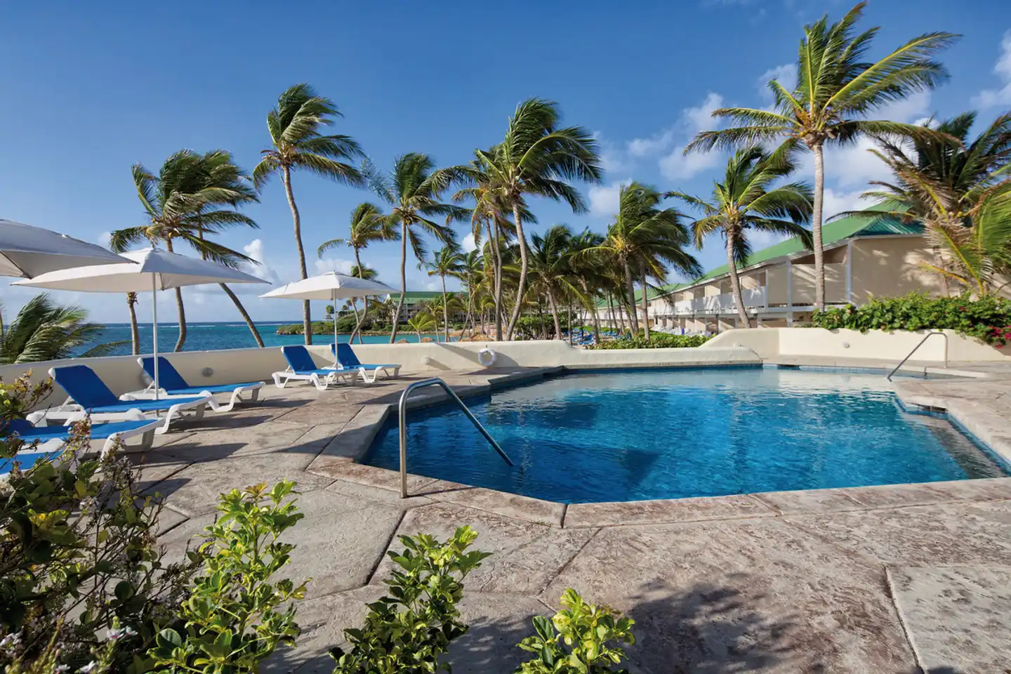 St. James's Club & Villas Pool