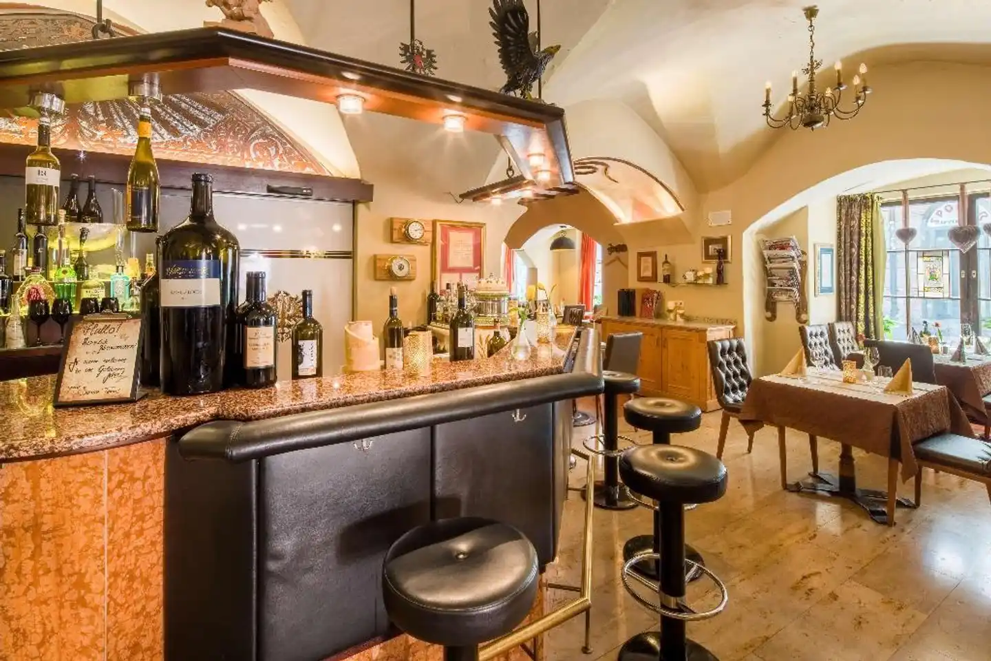 Goldener Adler Bar