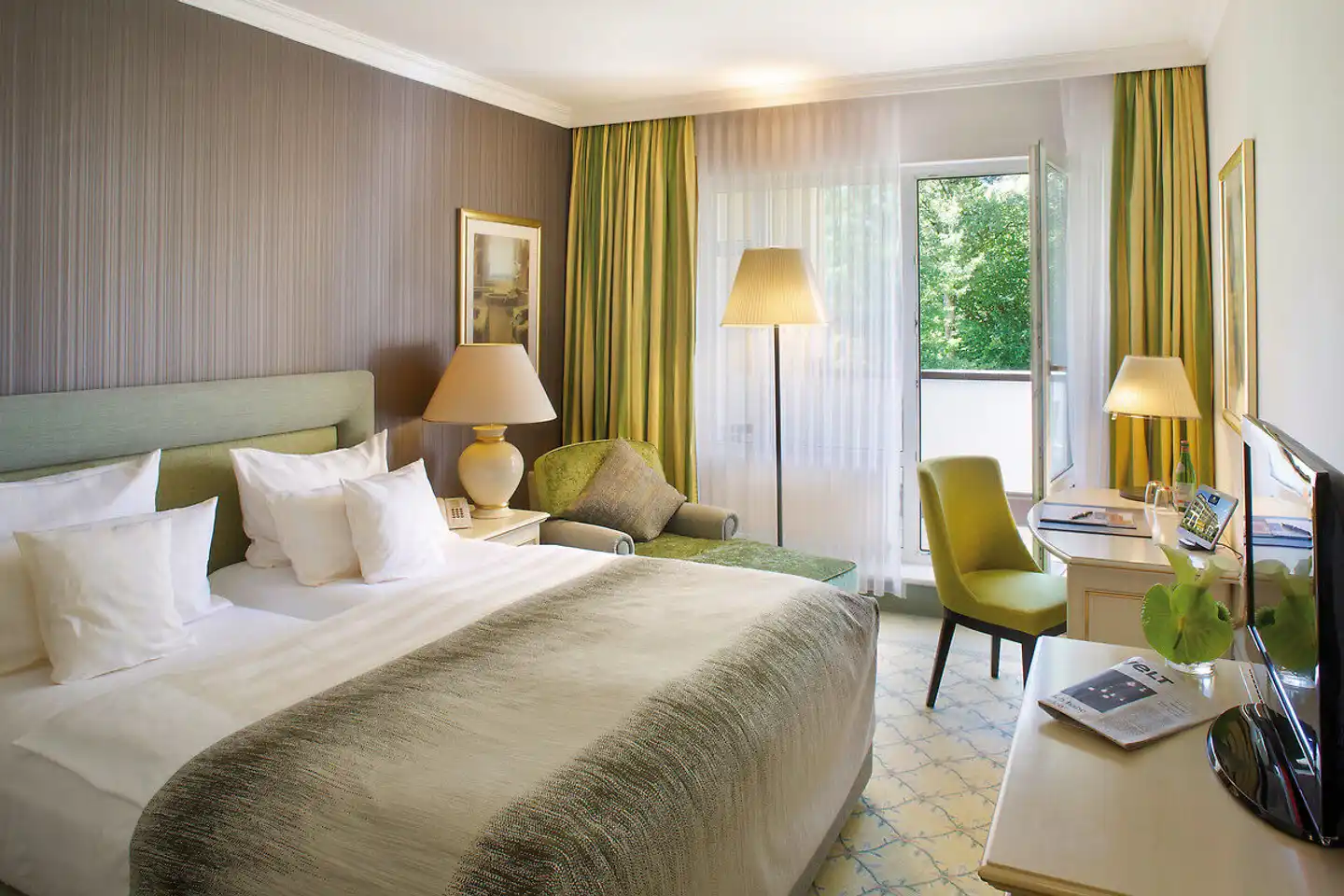 Steigenberger Hotel Der Sonnenhof Wohnbeispiel