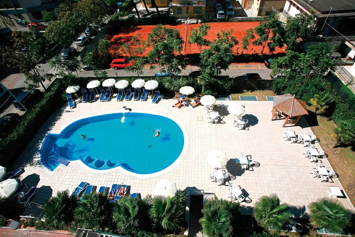 Helios Pool