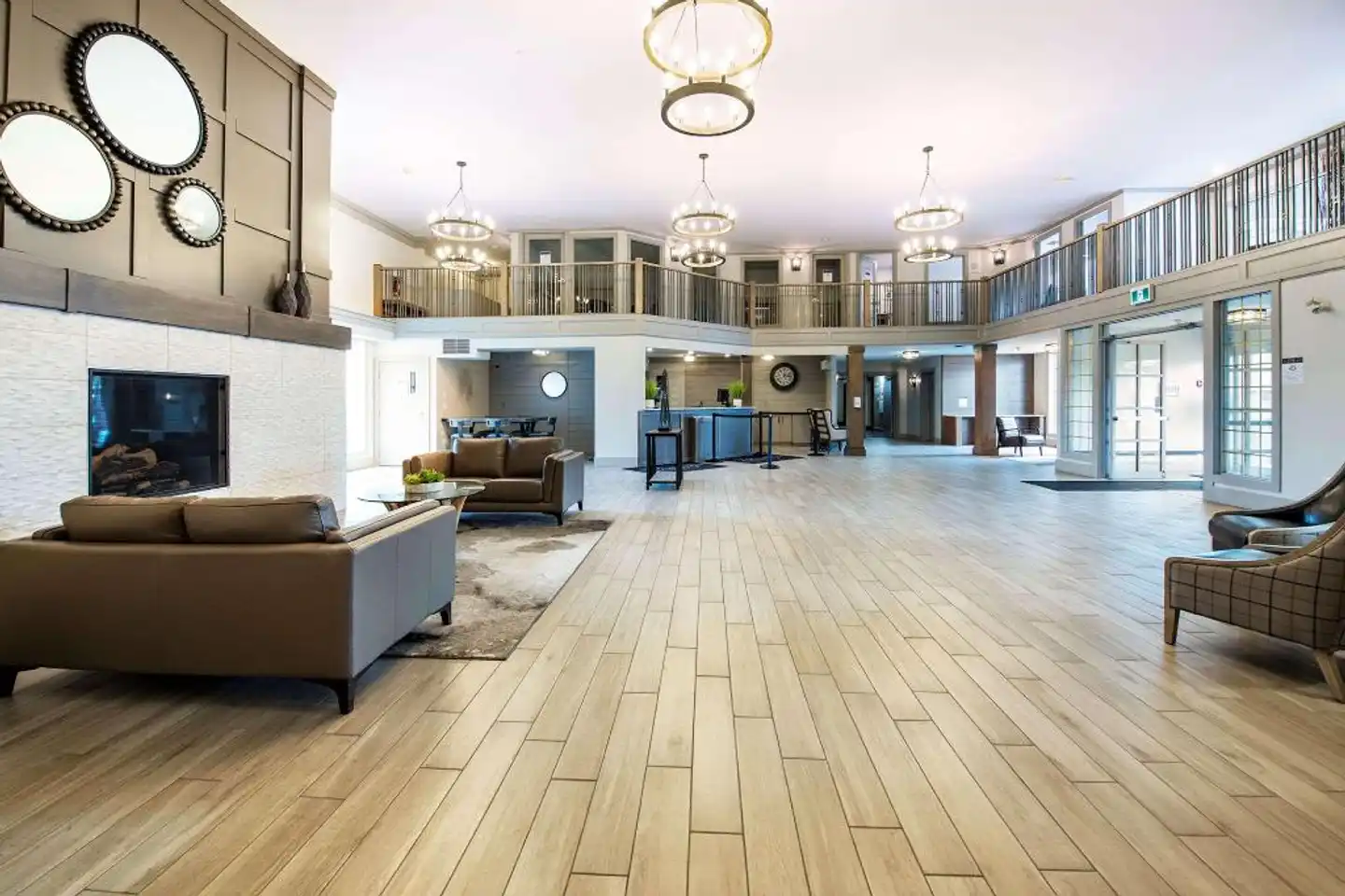 Prestige Rocky Mountain Resort Cranbrook Lobby
