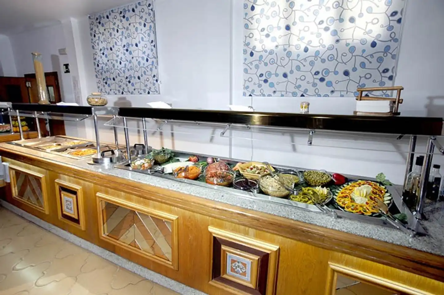 Sur Restaurant