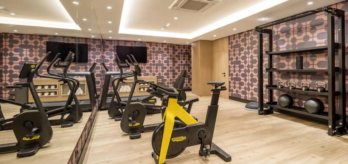 Hotel ILUNION Les Corts Spa Sport und Entertainment