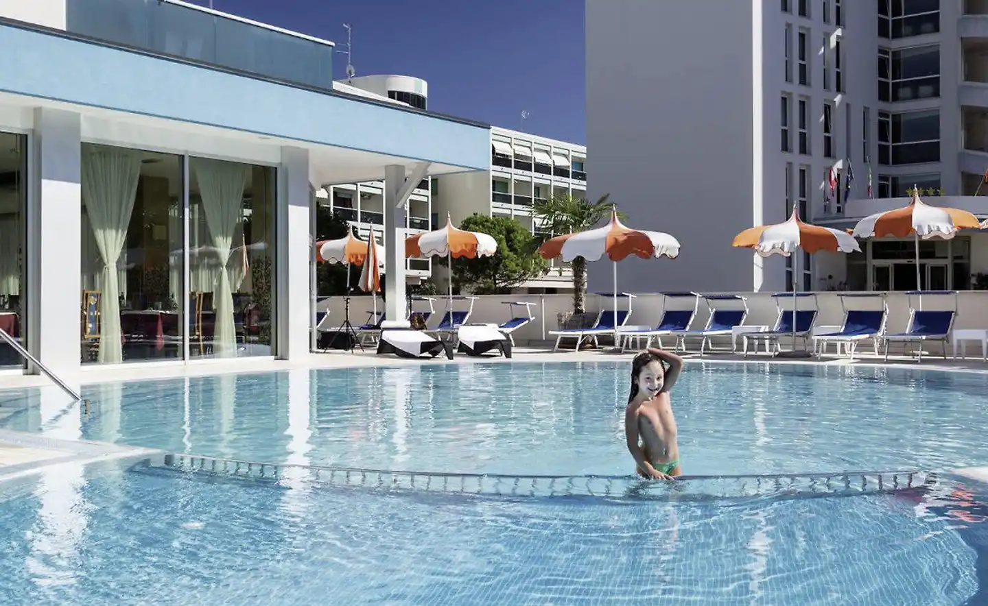 Parigi Pool