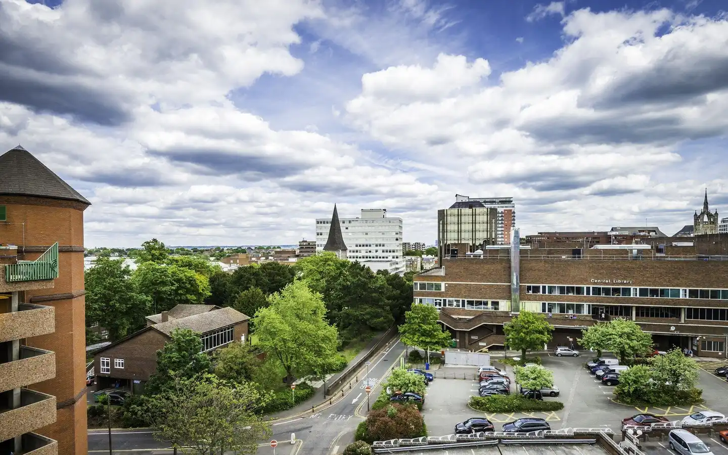 Holiday Inn Sutton Landschaft