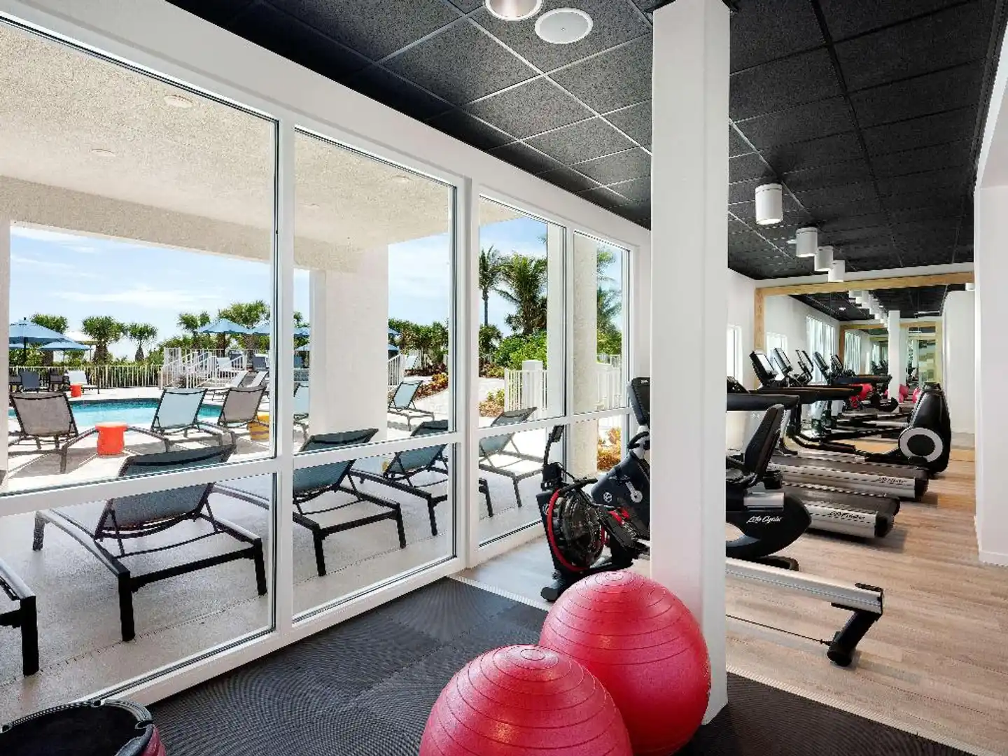 Hilton Garden Inn Cocoa Beach Oceanfront Sport und Entertainment