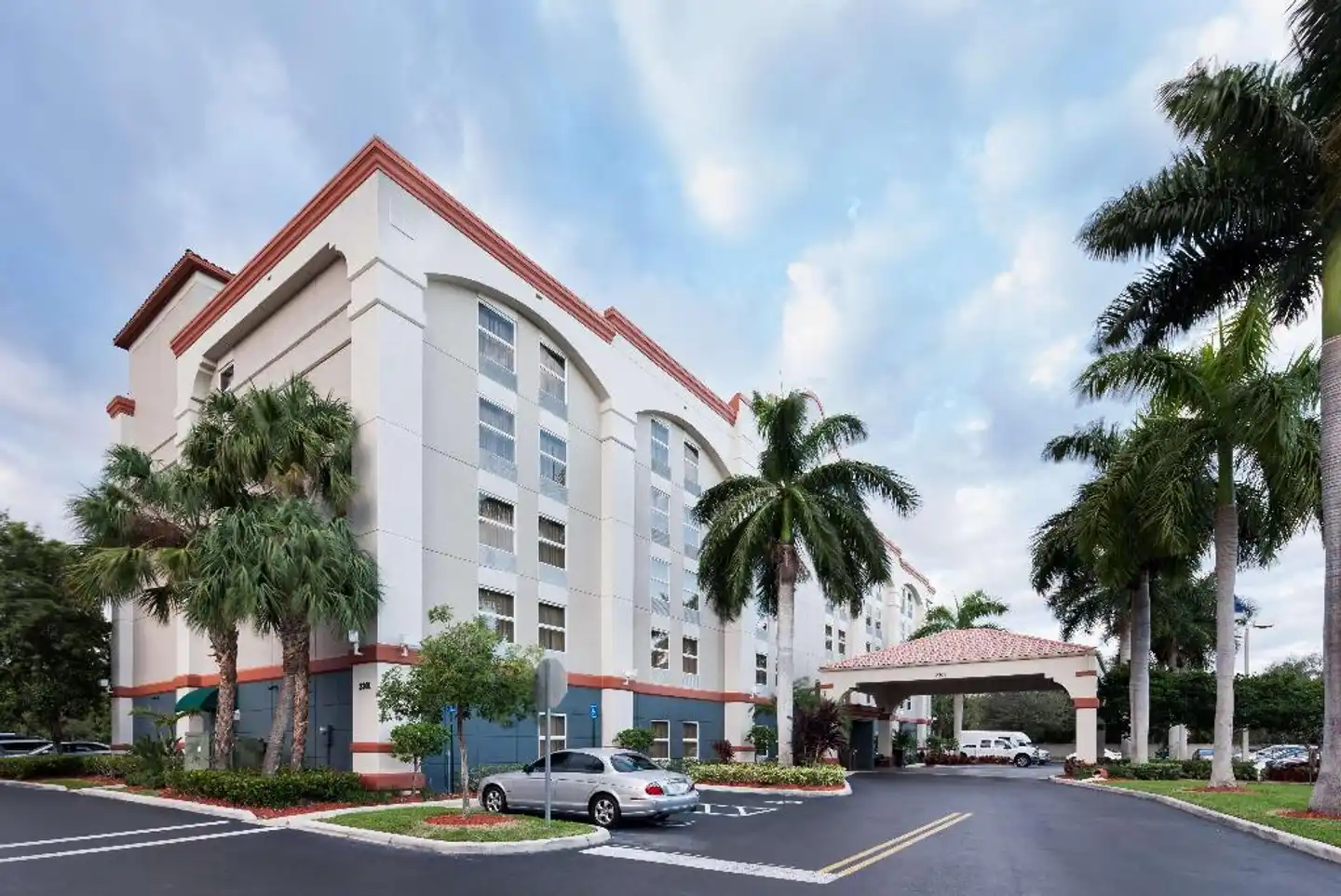 Hampton Inn Ft. Lauderdale Airport North Cruise Port Aussenansicht
