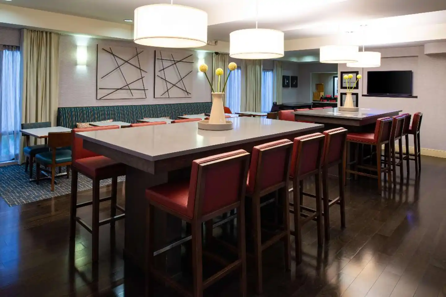 Hampton Inn San Francisco-Daly City Bar