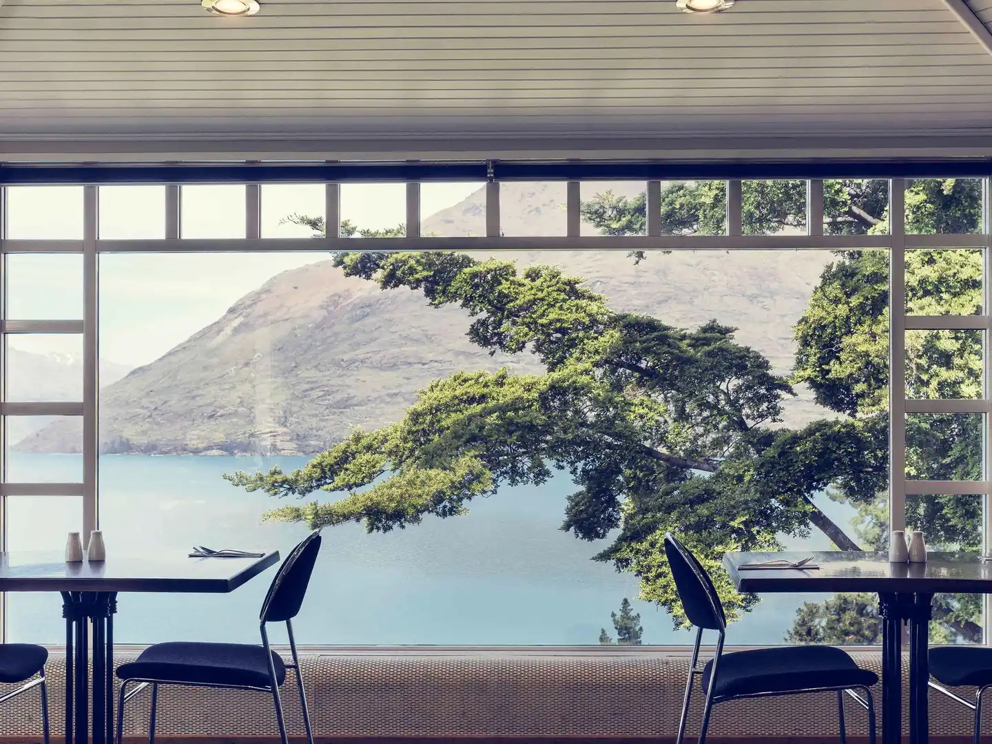 Mercure Queenstown Resort Hallenbad