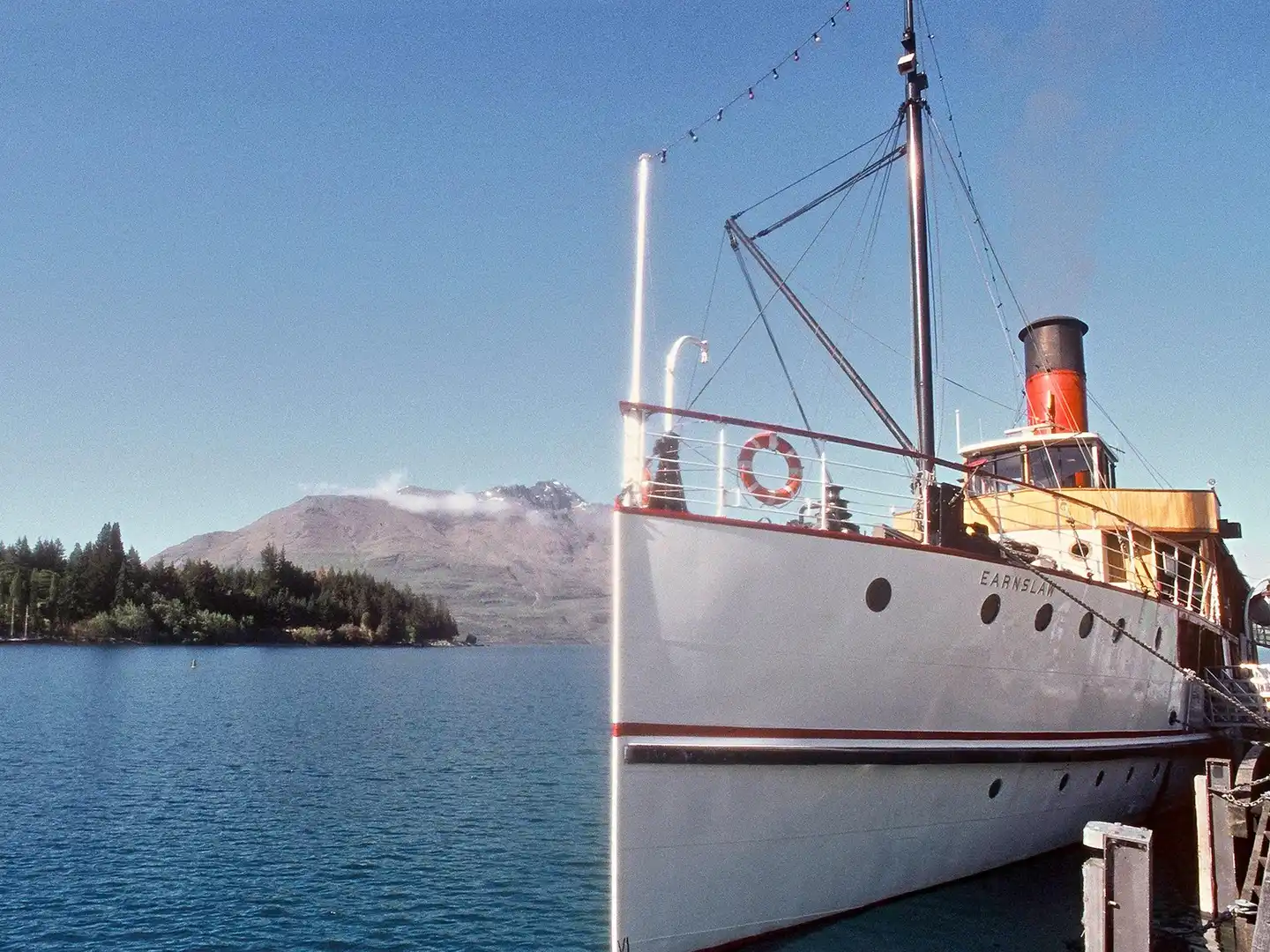 Mercure Queenstown Resort Aussenansicht