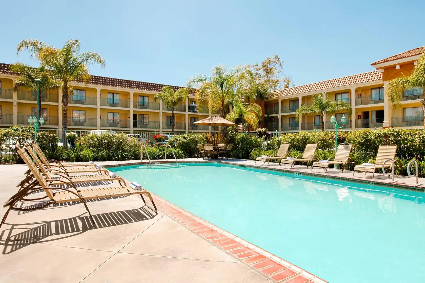 Cortona Inn & Suites Anaheim Resort Pool