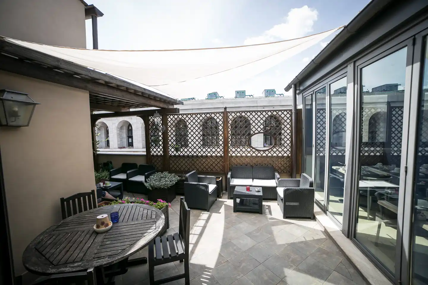 Aphrodite Terrasse