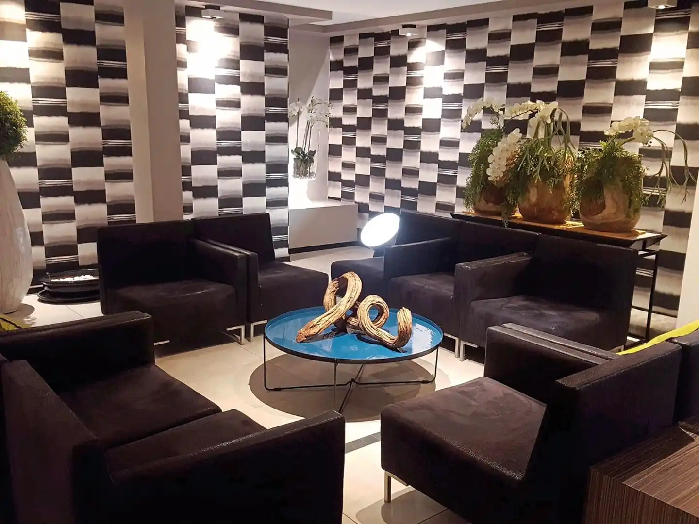 Floris Arlequin Grand Place Lobby