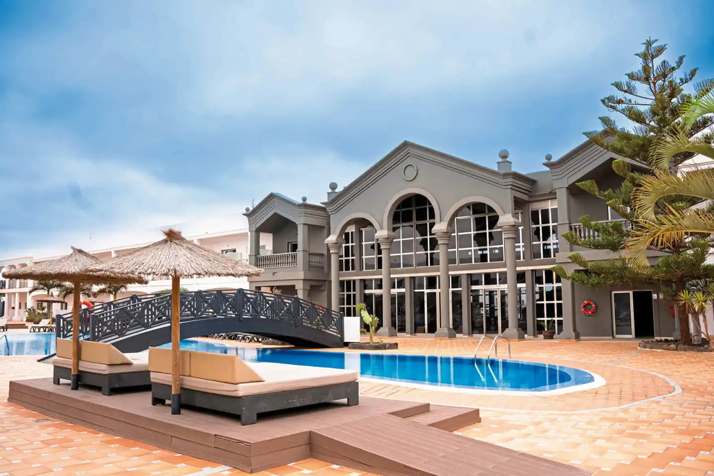 Coral Cotillo Beach Hotel Pool