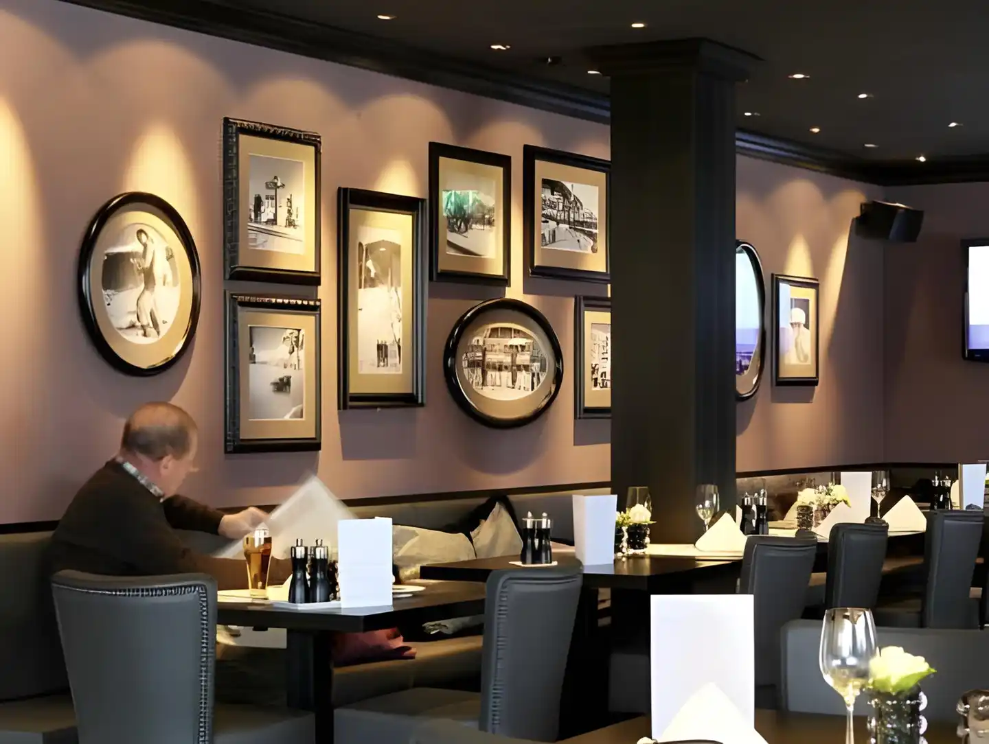 Grischa - DAS Hotel Davos Lobby